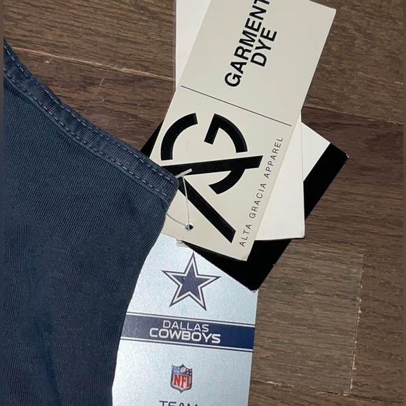 Dallas Cowboys Alta Gracia Light Navy Blue Unisex Sean Tank Top - Picture 4 of 6